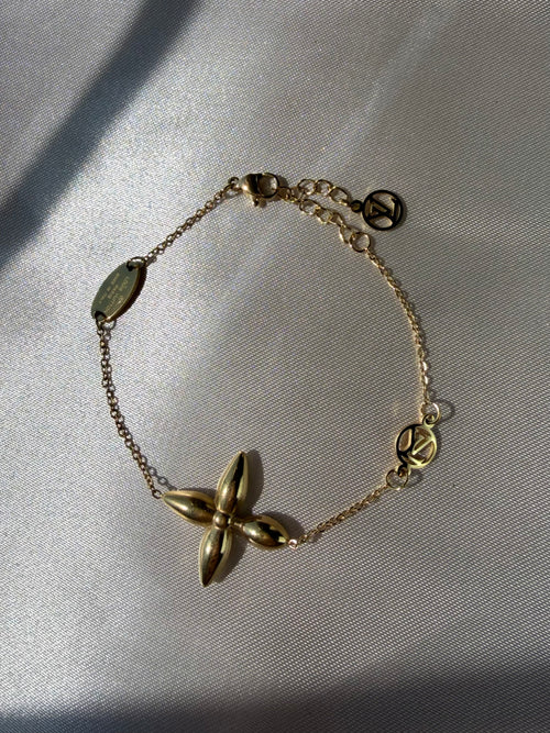 Bloom bracelet.