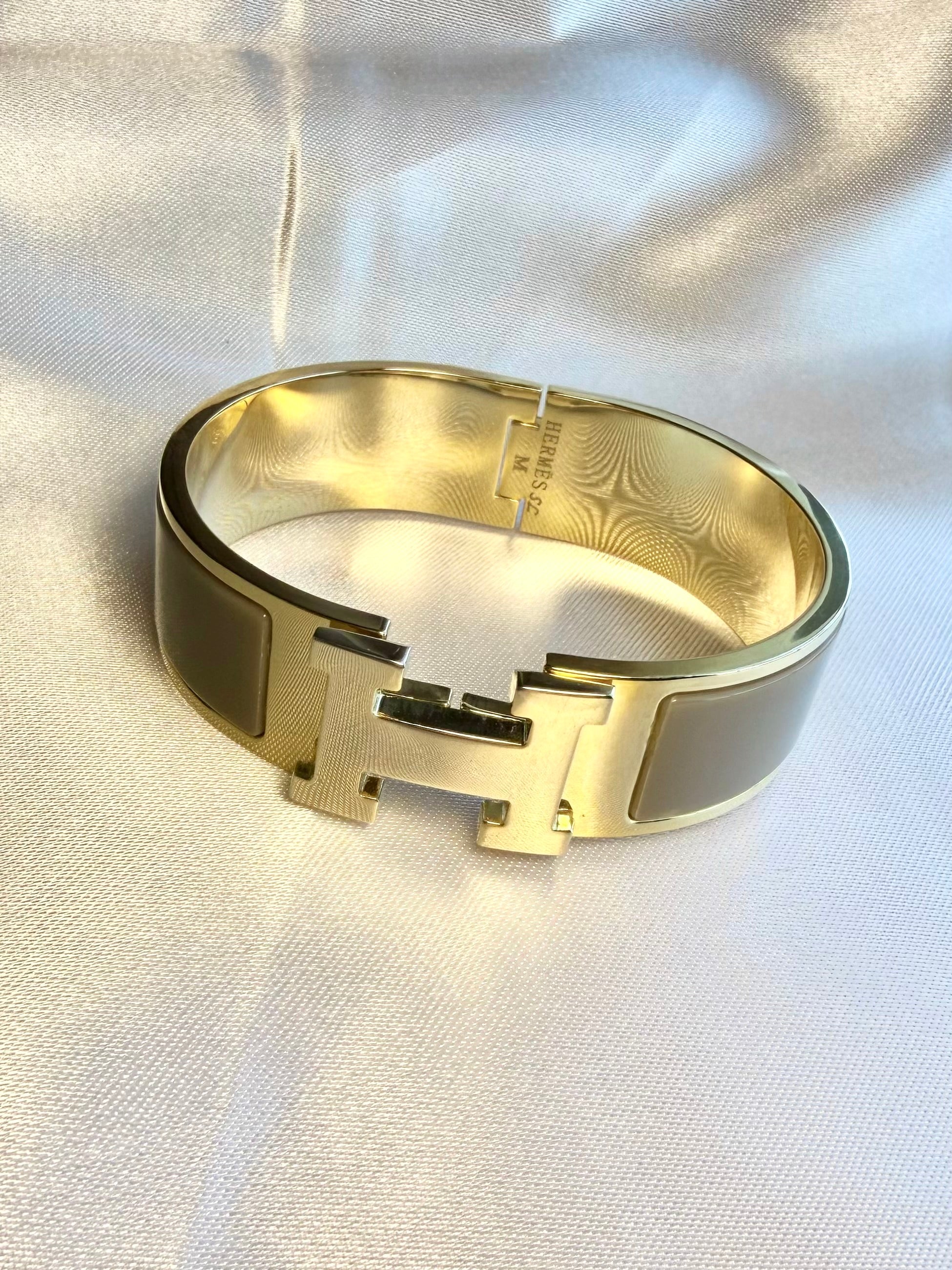 Hermina bangle.