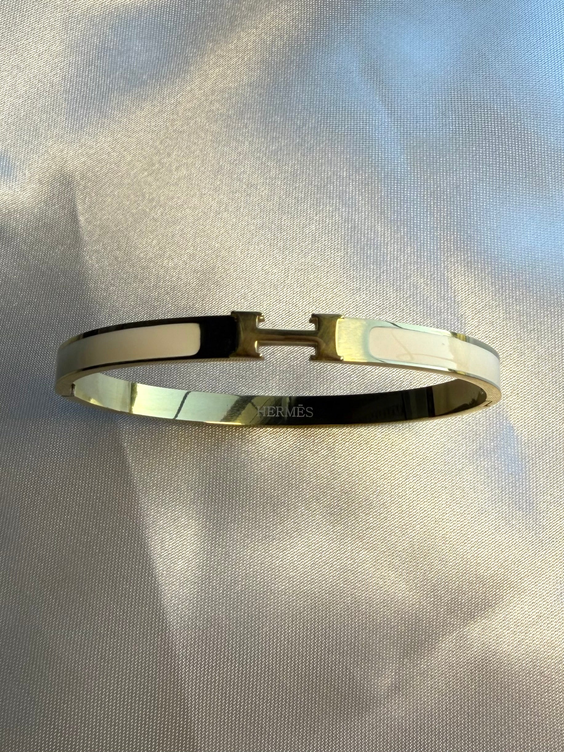 Helan bangle.