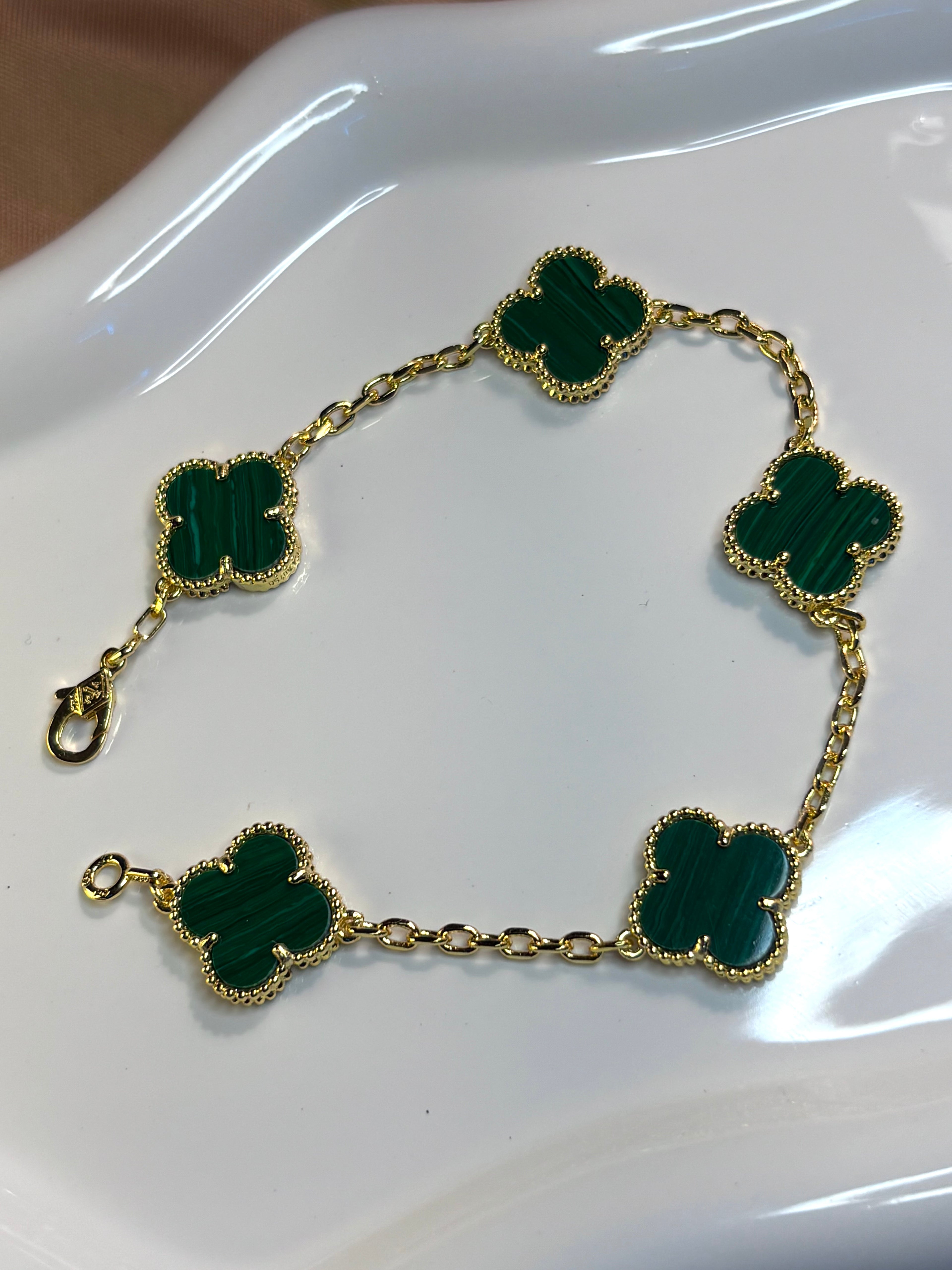 Lucky Flower bracelet.