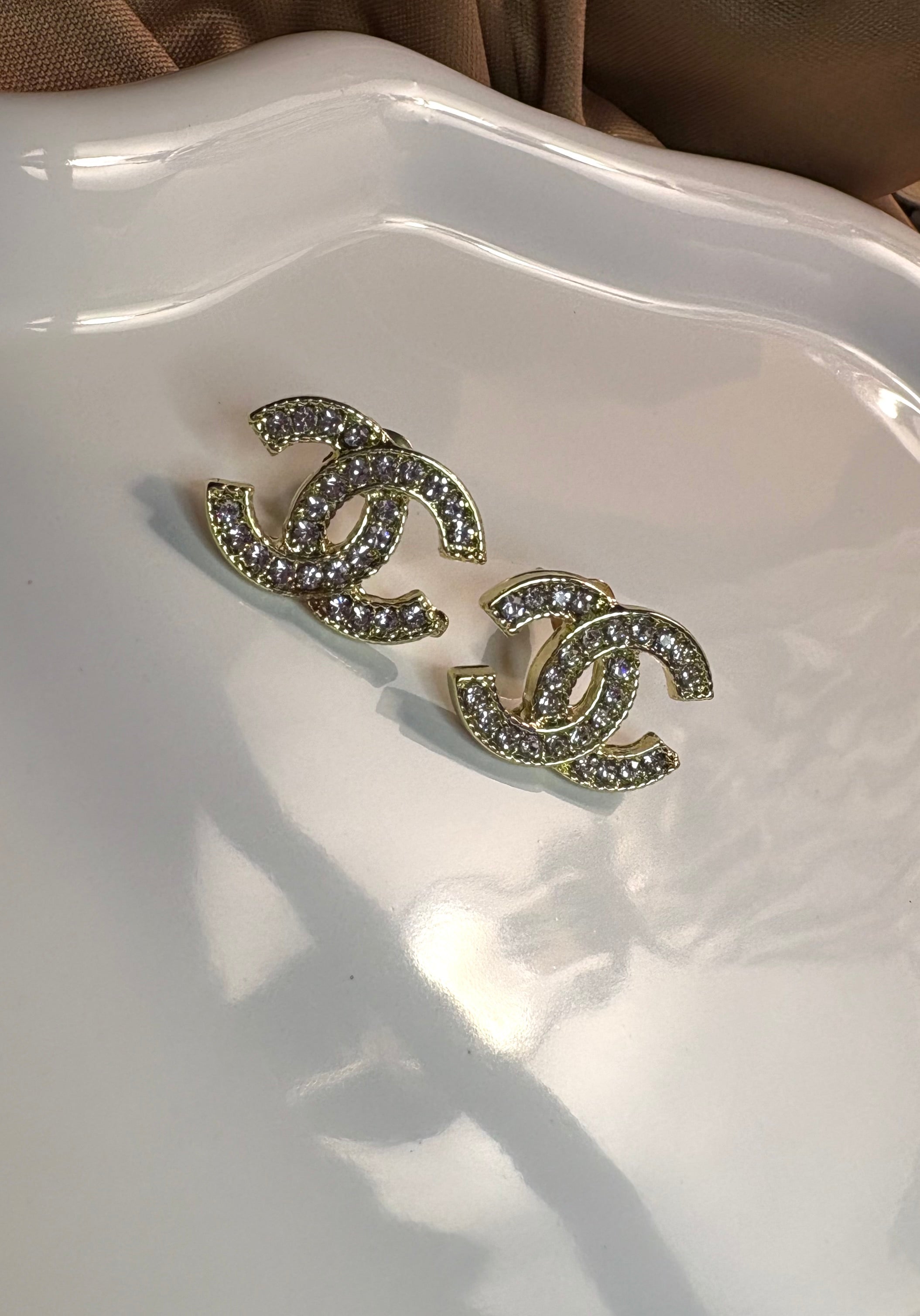 Classic Chic Chic earrings.